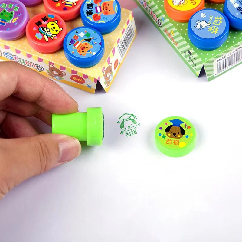 Sellos surtidos de piezas para niños, sellos de tinta automática, sellos de ju