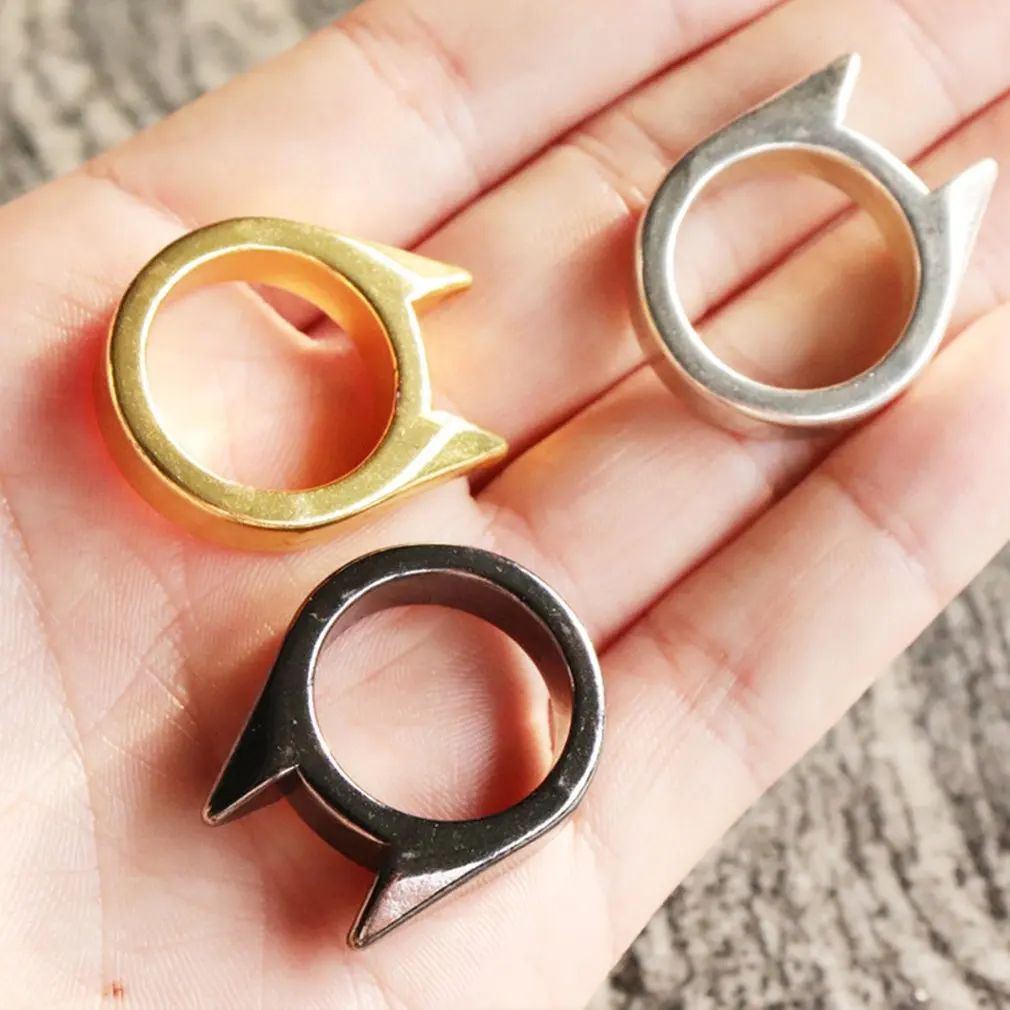 Anillos de autodefensa para hombres y mujeres, anillo de seguridad para la oreja de gato, ventana rota, suministros de supervivencia al aire libre