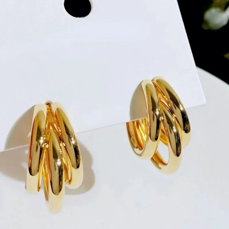 Pendientes de aro coreanos de Color dorado para mujer, aretes de Metal elegantes