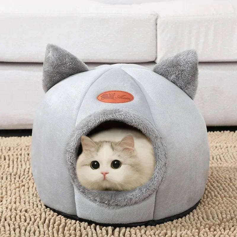 Comfortable bed for deep sleep in winter, cat mat, basket
