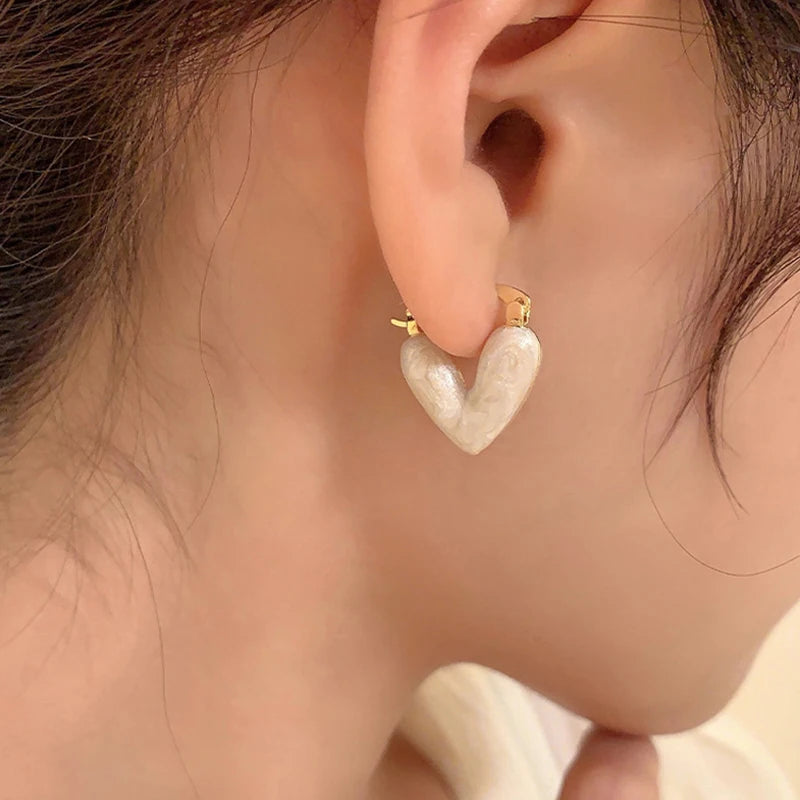 Pendientes de tuerca con forma de corazón para mujer, aretes colgantes de amor,