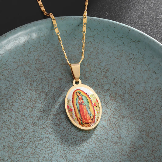 Colgante de acero inoxidable de la Virgen María católica clásica para mujer, collar de Guadalupe, amuleto religioso de la suerte, regalo de joyería