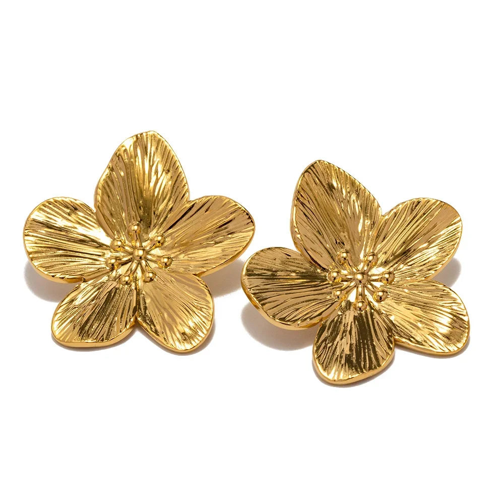 Pendientes de tuerca de flor de Color dorado Vintage francés, pendientes de aleación de moda para mujer, joyería de fiesta de lujo de moda