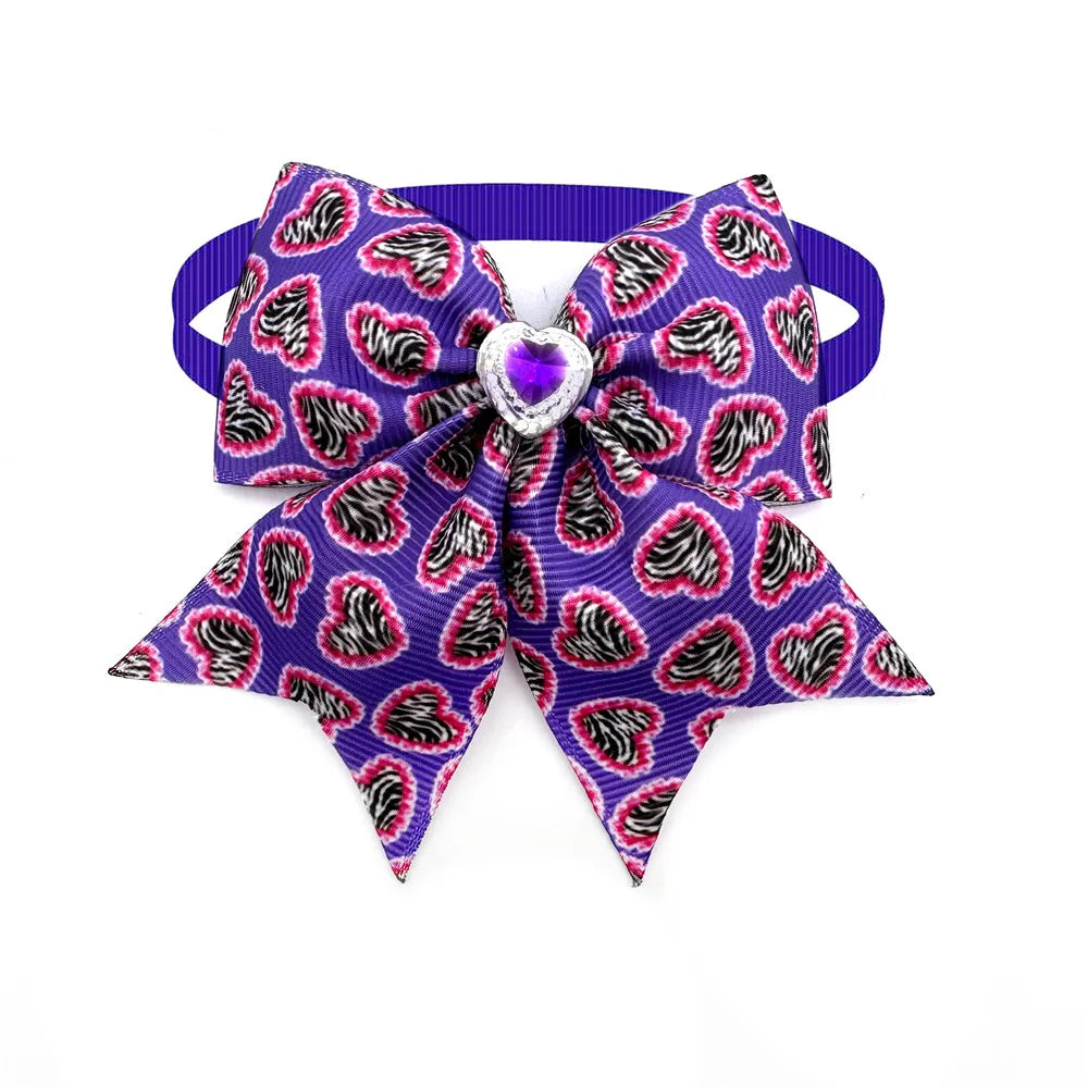 50/100 Pieces. Valentine's Day style small dog bow dog grooming product love.
