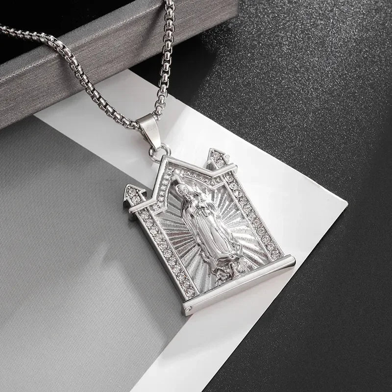 Colgante de acero inoxidable de la Virgen María católica clásica para mujer, collar de Guadalupe, amuleto religioso de la suerte, regalo de joyería