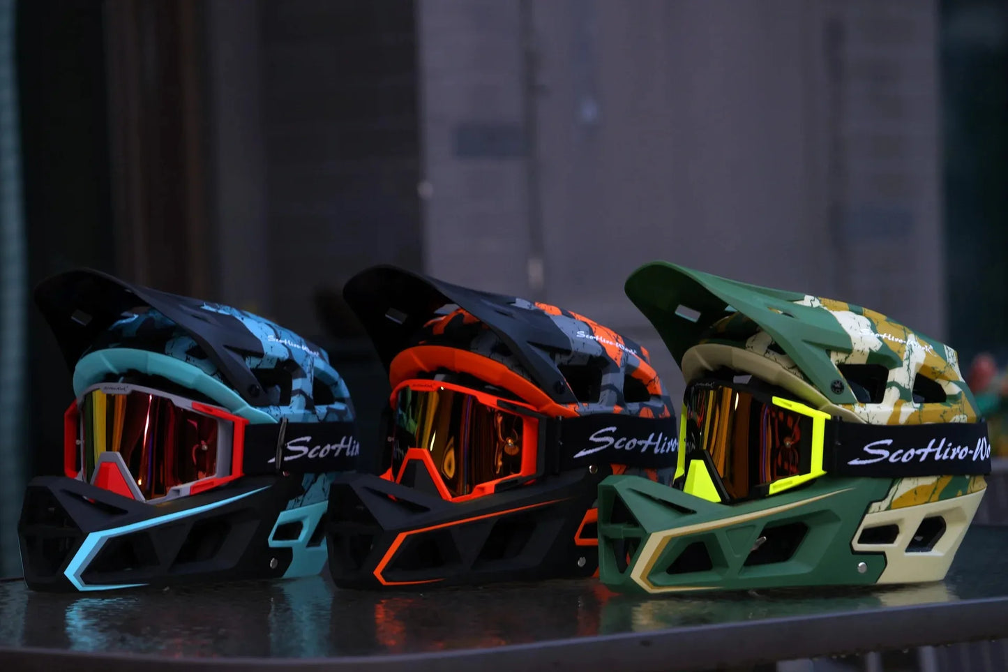 Casco de ciclismo ultraligero de cara completa para hombre y mujer, equipo profe